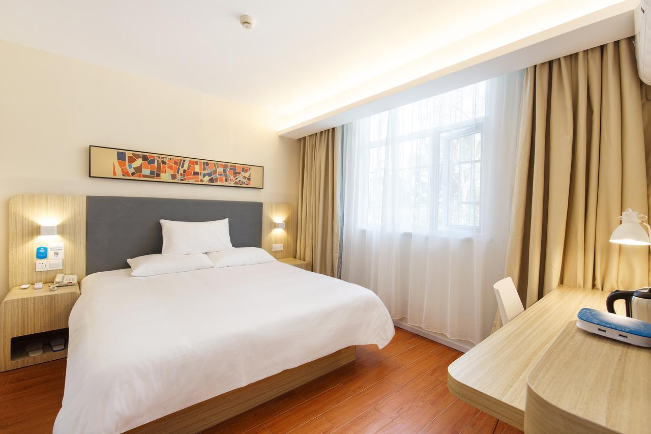 Hanting Hotel Qingdao Zhanqiao Railway Station Zewnętrze zdjęcie