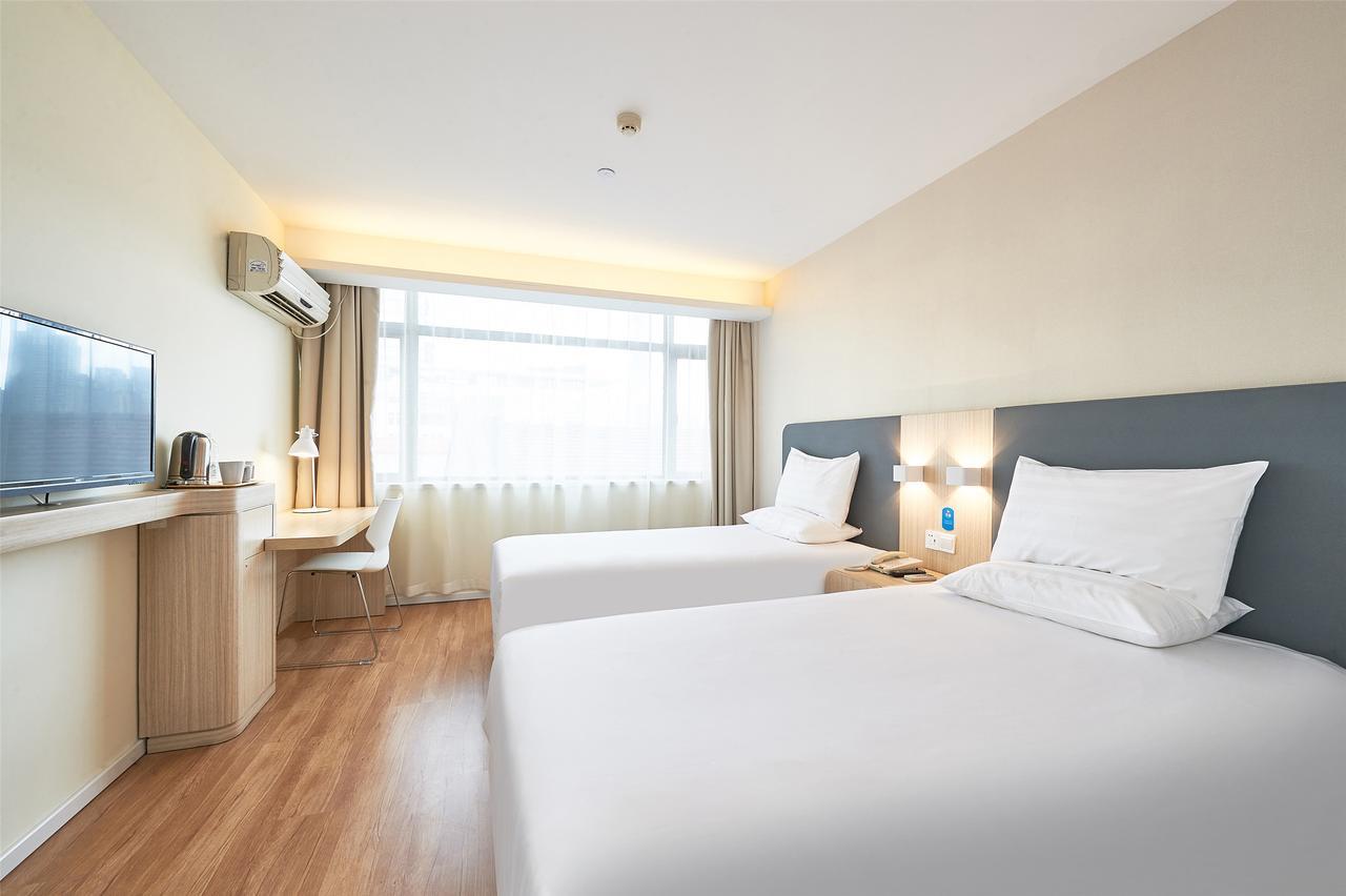 Hanting Hotel Qingdao Zhanqiao Railway Station Zewnętrze zdjęcie