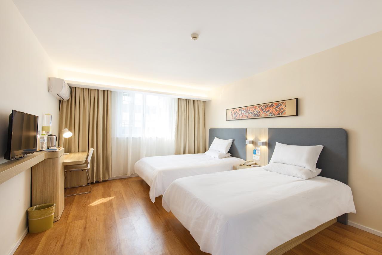 Hanting Hotel Qingdao Zhanqiao Railway Station Zewnętrze zdjęcie