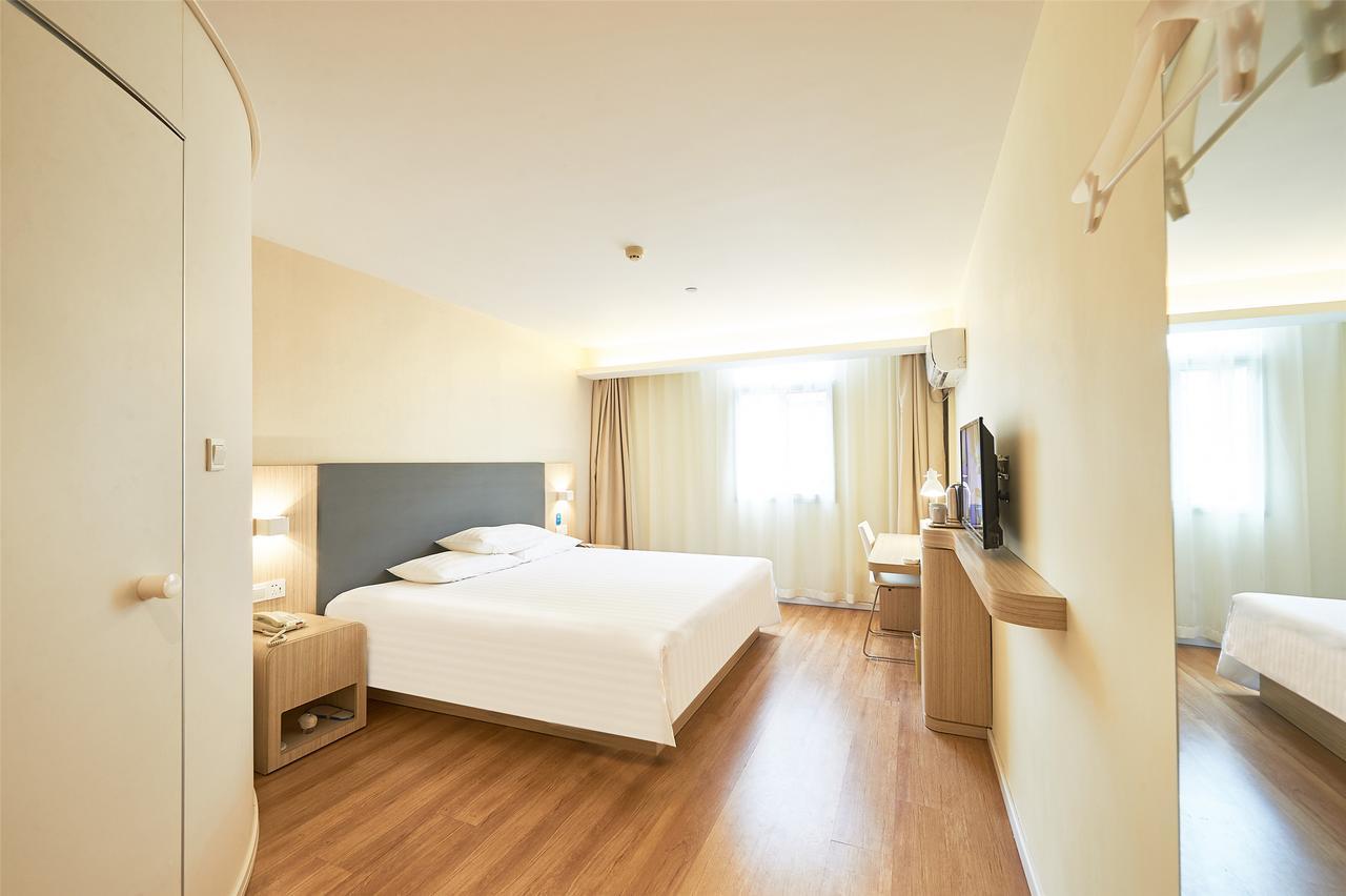 Hanting Hotel Qingdao Zhanqiao Railway Station Zewnętrze zdjęcie